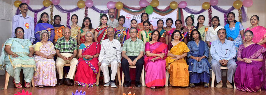 management_group_photo